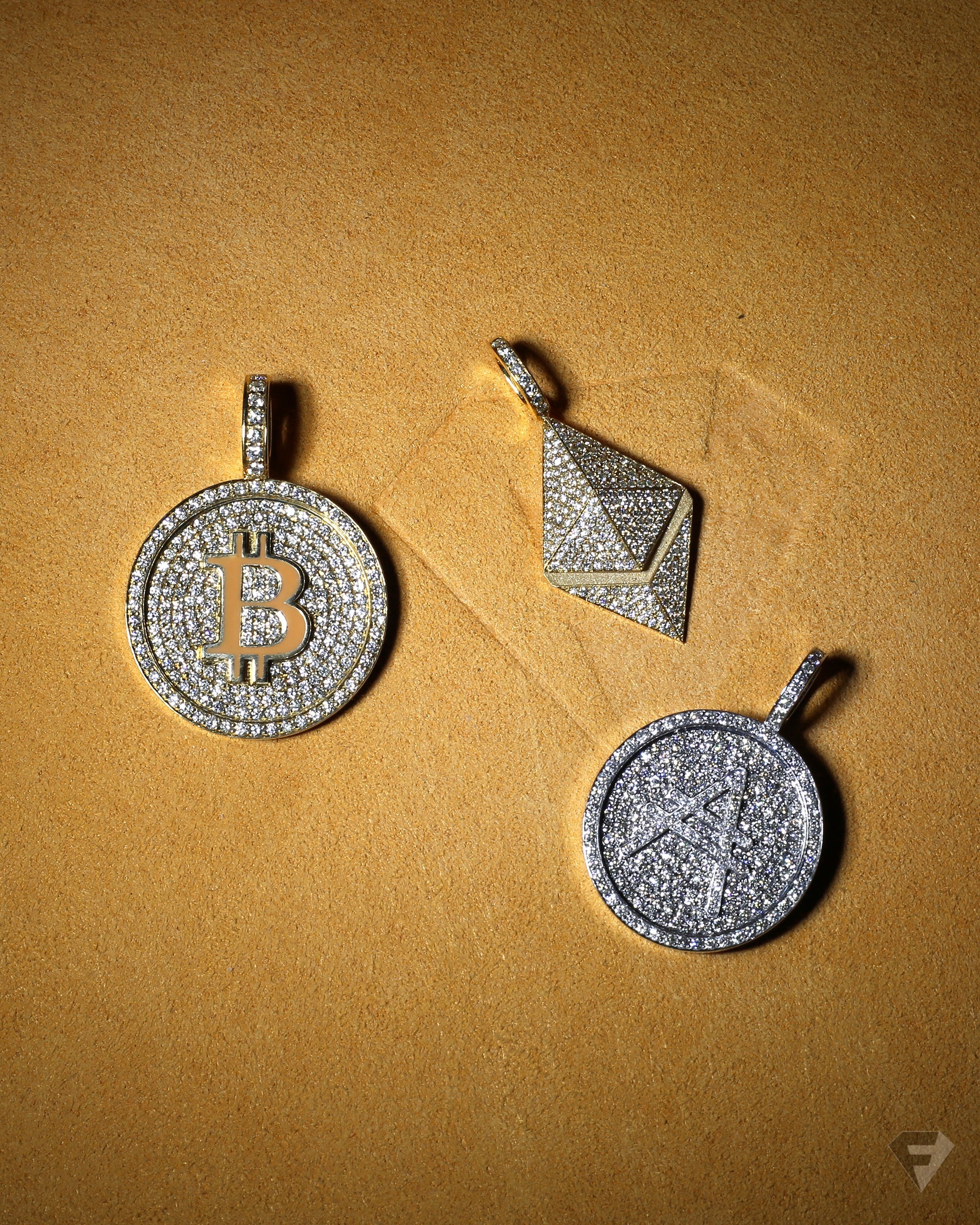 Bitcoin Piece Pendant Fully Iced Out - Fenom & Co.